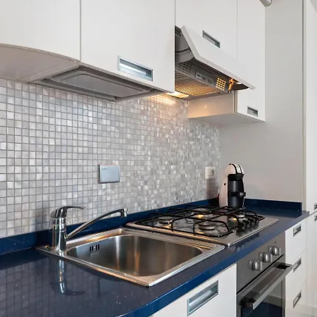 Pleasant In Diano Castello With Terrace Apartamento Diano Marina