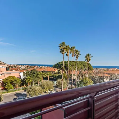 Pleasant In Diano Castello With Terrace *